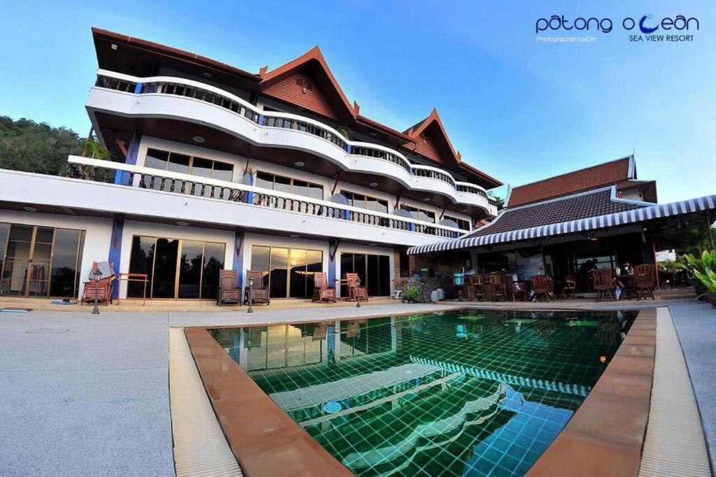 Aksarai Hotel Patong Exterior foto